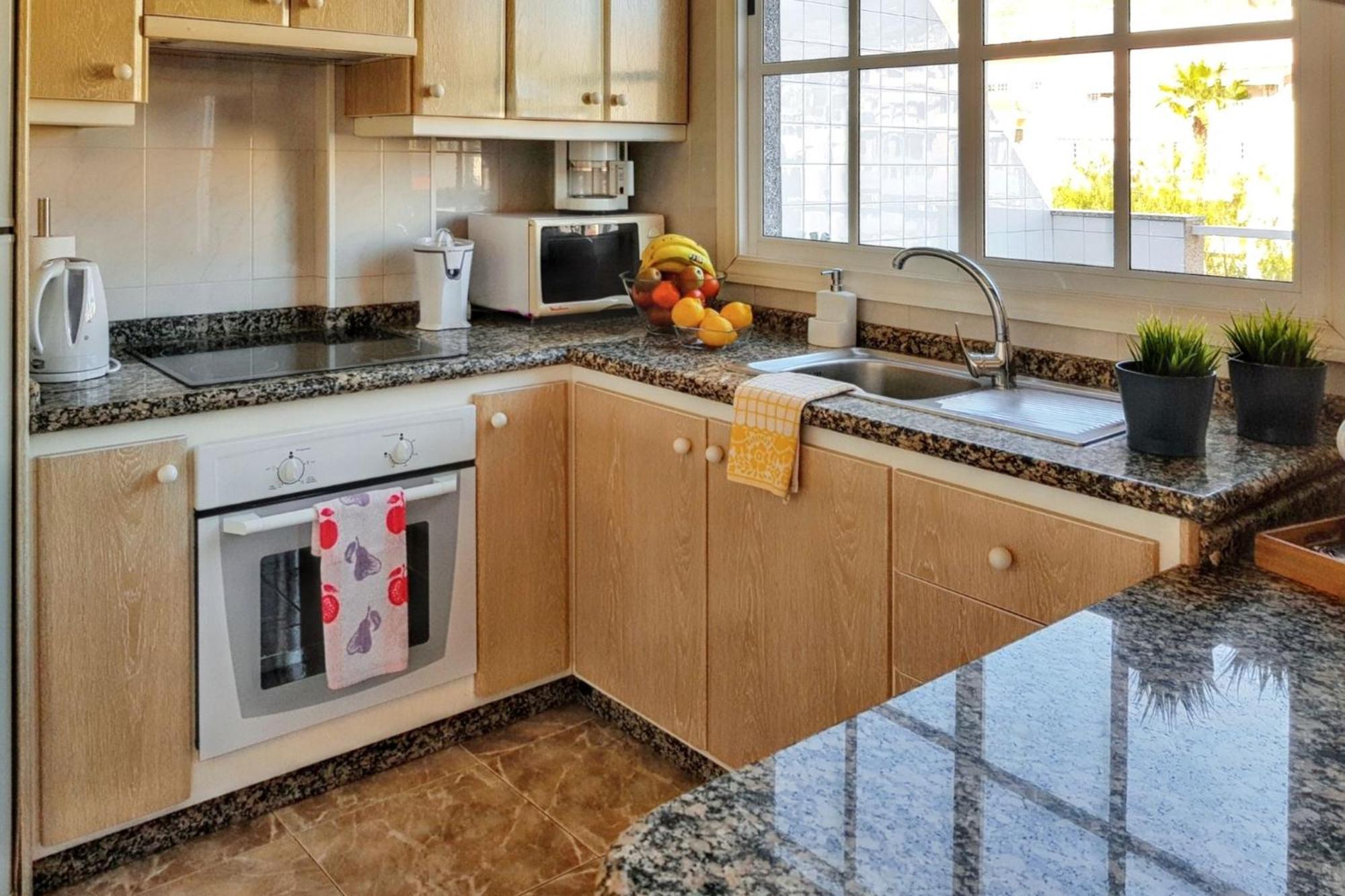 Bright Apartment In Puerto De Santiago 65 M² Terrace Eksteriør bilde